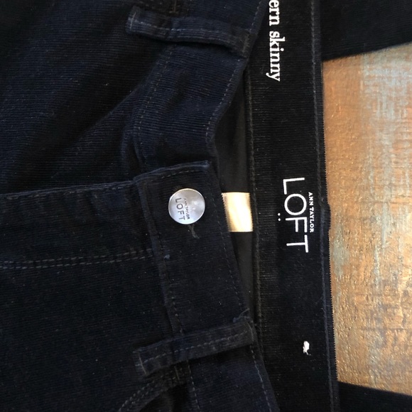 Ann Taylor Loft Black Corduroy Jeans 8P NWOT - Picture 3 of 8